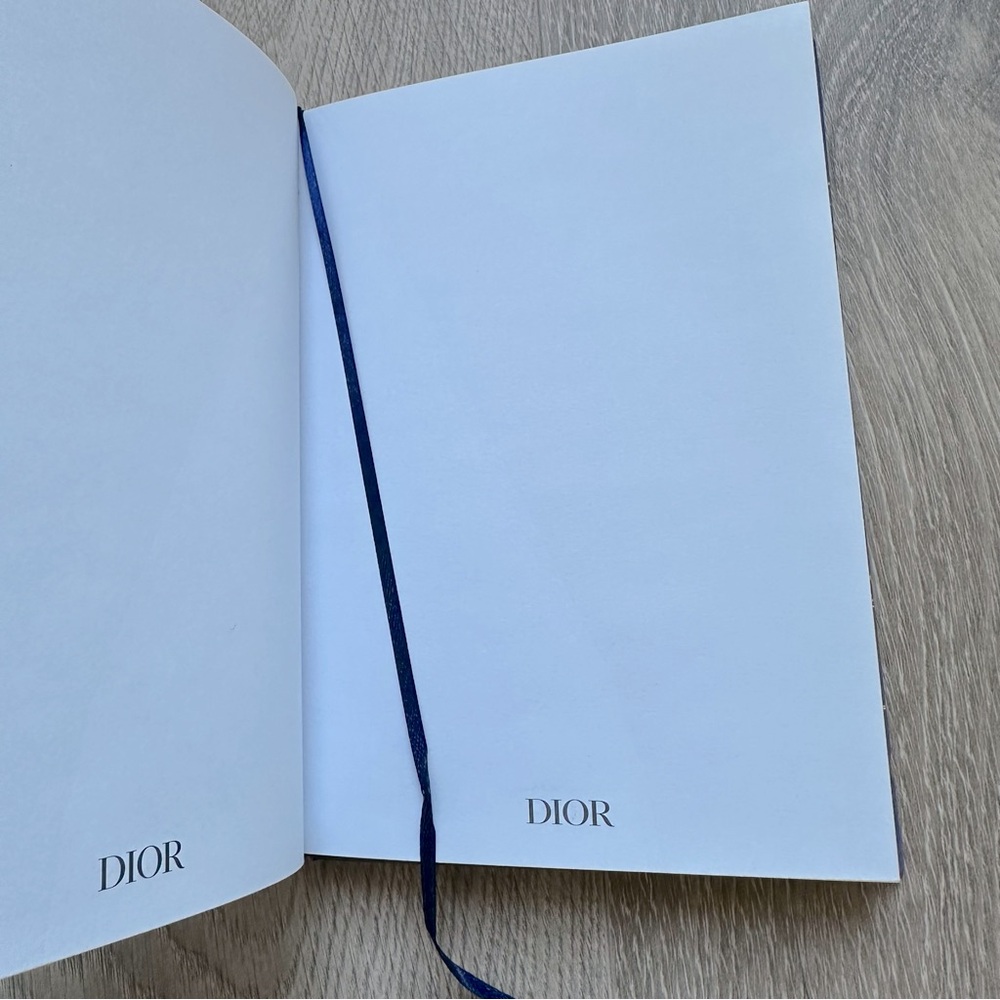 🆕 Dior Navy Blue & Gold Celestial Premium Notebook - Unisex - Picture 5 of 6